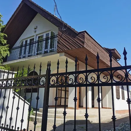 Holiday home Kossuth Apartman Hajduszoboszlo