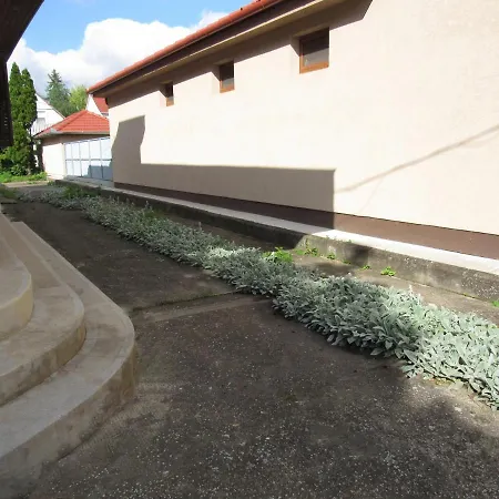 Kossuth Apartman